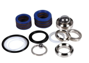 Zestaw naprawczy, uszczelniacze do agregatu malarskiego Cobra E695, E795